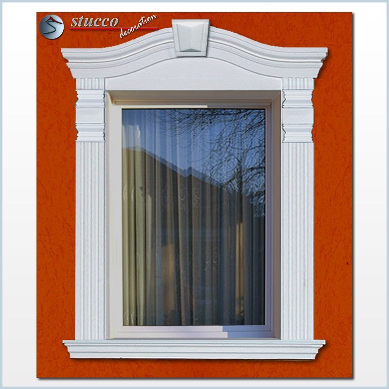 Fassaden Idee mit Zierornamenten für Fensterverzierung und Türverzierung