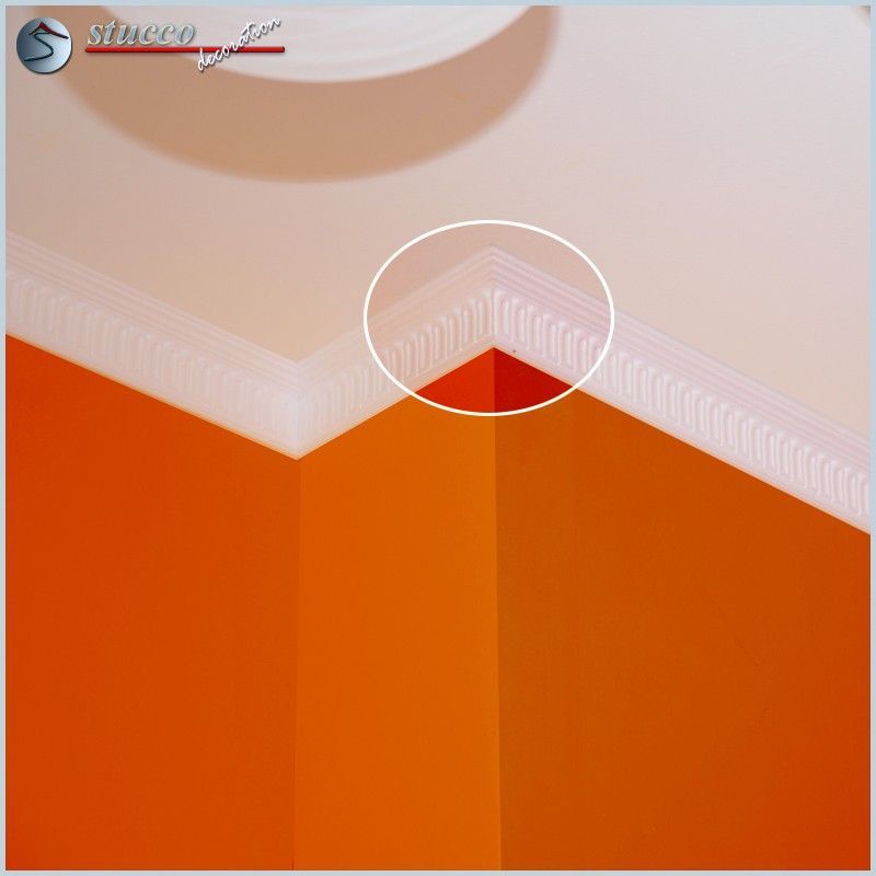Stuckleisten B19 äußeres Eckelement mit Fenstermotiv