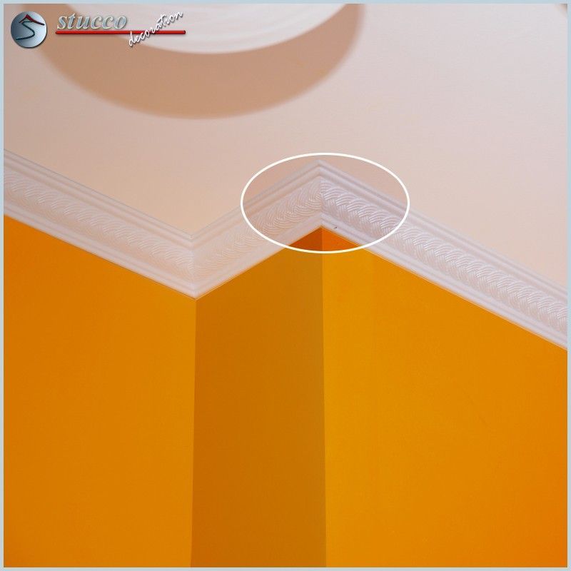 Stuckprofile B9 Eckelement aussen mit breitem Flechtmuster