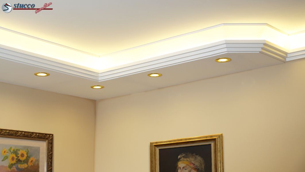 Direkte und indirekte Beleuchtung mit Stuckprofilen günstig
