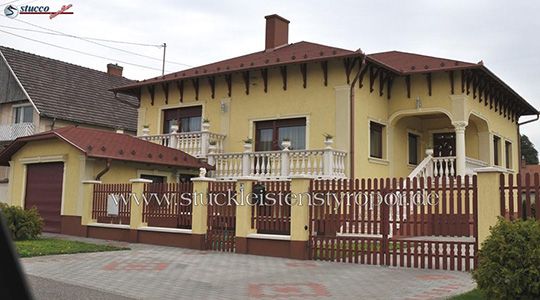 Wintergaarten mit Stucksäulen