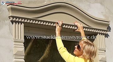 Dreieckgiebel aus Styropor