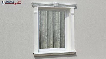 Dezente Fensterumrandung mit Styroporleisten Dezente Fensterumrandung mit Styroporleisten