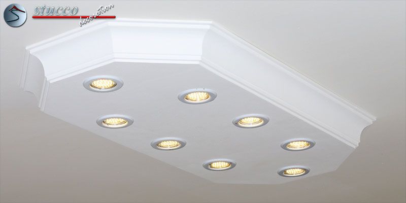 LED Deckenlampe Bayern 10/1000x500-2 mit Stuck und LED Spotlampen
