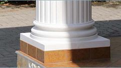 Dekosäulen und Säulenverkleidung mit dem Fassadenprofil Ankara 108