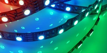 RGB LED Strip für diverse Lichtfarben, Lichteffekte und kaltweißes Licht 