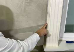 Die Dichtmasse gleichmäßig verteilen.