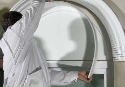 Die biegbare XPS-Platte vom Rundbogen entfernen.