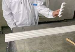 Zum Stuckmuster passende Markierschablone