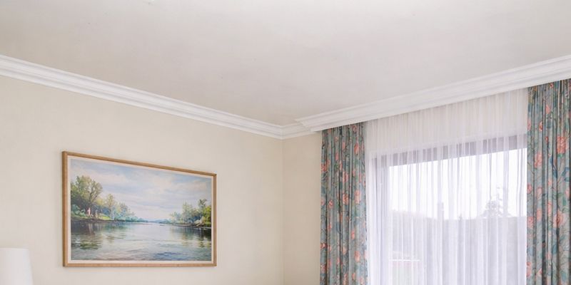 Vorhangleiste zur Stuckleiste Budapest 41 inneres Eckelement