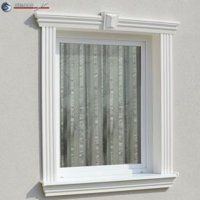 Fenstersturz, Faschen und Sohlbank mit verschiedenen Fensterstuckleisten