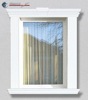 Stuckfenster mit Fassadenprofil Ankara 108 und Schlussstein Ankara 108-DF