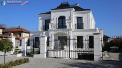 Amerikanische Villa Dachgesims Dekoration Ideen mit Stuck