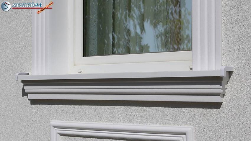 komplette Fensterbank mit Stuck und Aluminiumbelch-Abdeckung komplette Fensterbank mit Stuck und Aluminiumbelch-Abdeckung