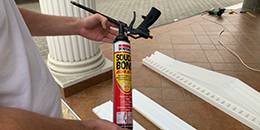 Soudal Schaumkleber zum ankleben der Zierleisten